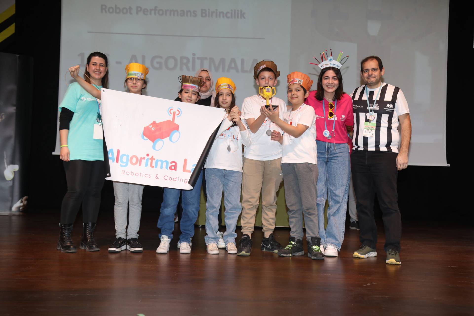 ankara fll challenge masterpiece robotik turnuvası birincilik kupası